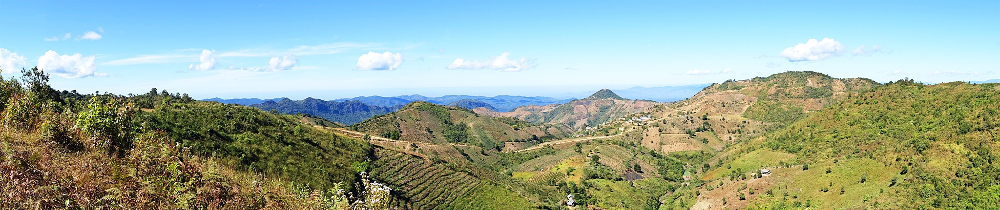 The rolling hills of Shan state