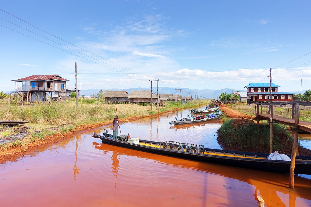 Inle lake jetty