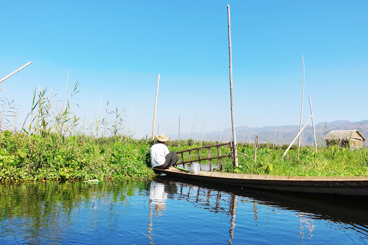 Gate to floating gardens, Maing Thauk floating village