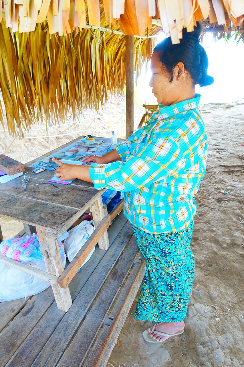 Ticket lady at the jetty to Inwa