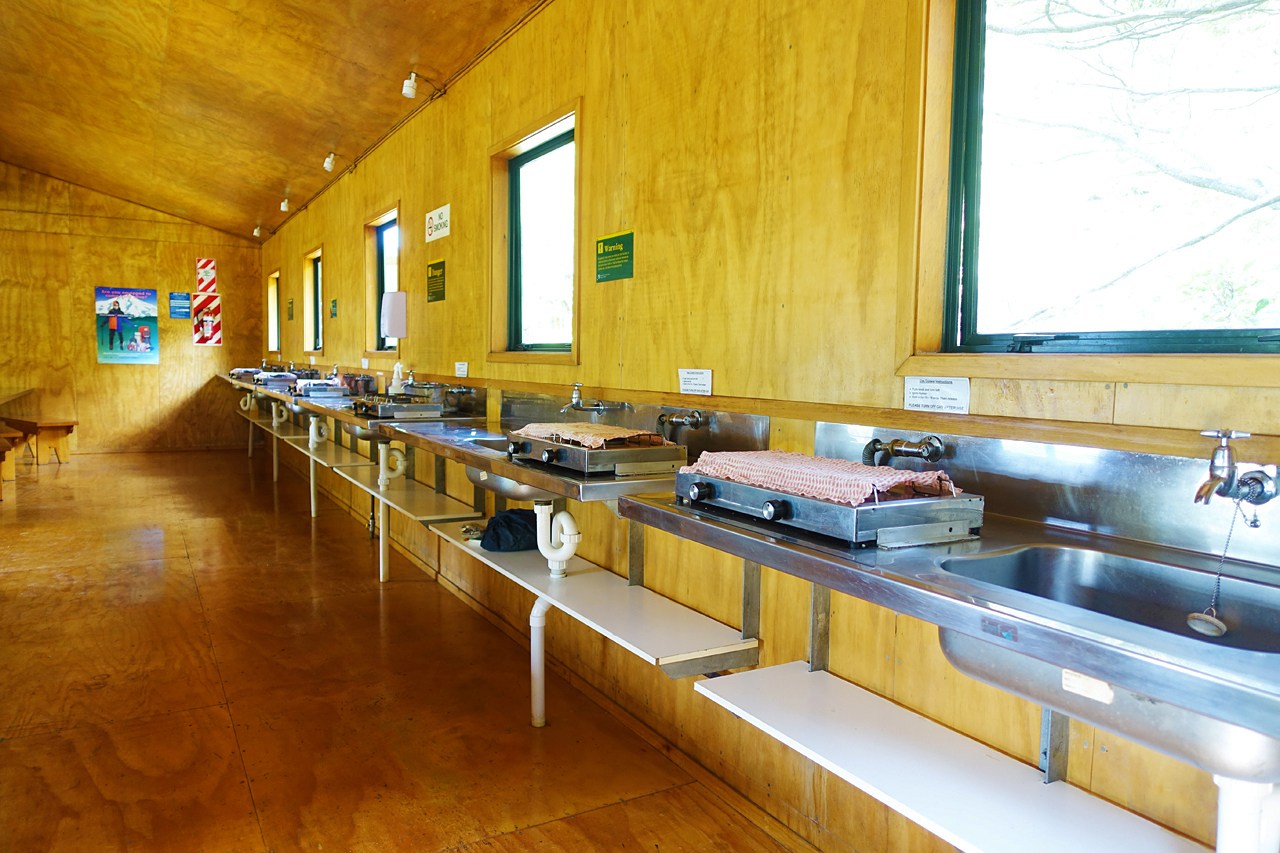 Gas stoves (Routeburn Falls hut)