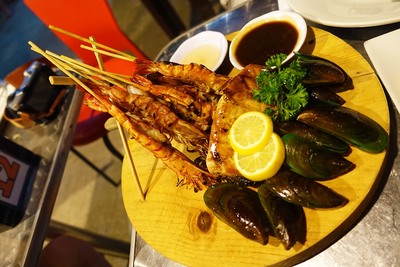 BBQ seafood platter