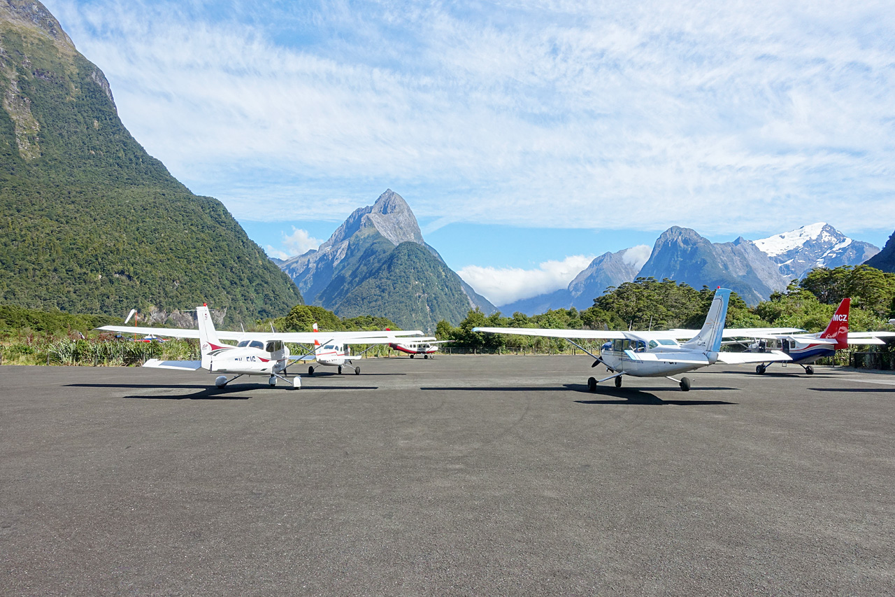 Milford Sound airport
