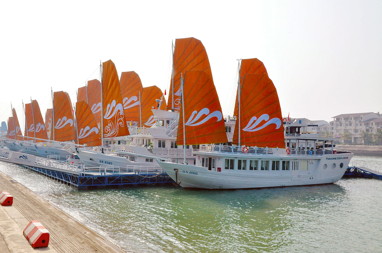 Paradise Cruises, Halong Bay