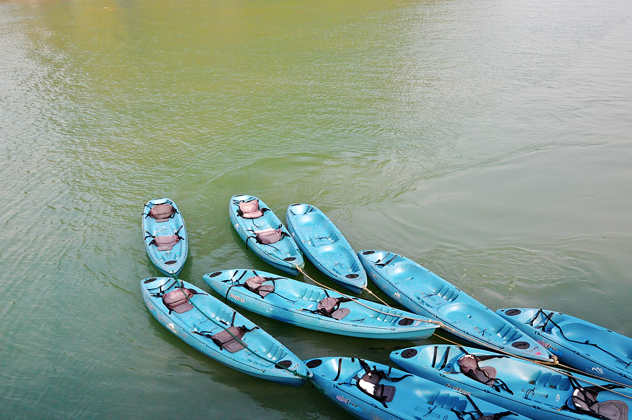 Kayaking, Halong Bay
