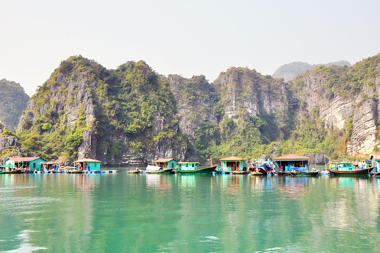 Vung Vieng Floating Village, Halong Bay