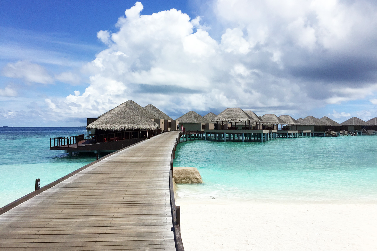Adaaran Prestige Vadoo resort (Day tour)