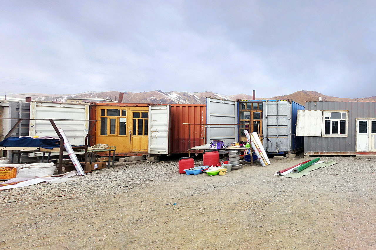 Container bazaar in Murghab