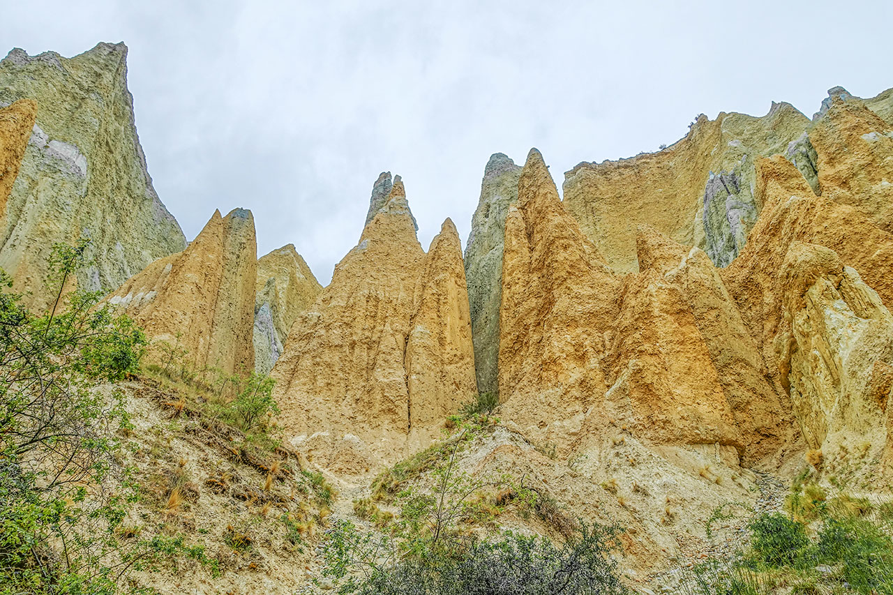 Omarama Clay Cliffs