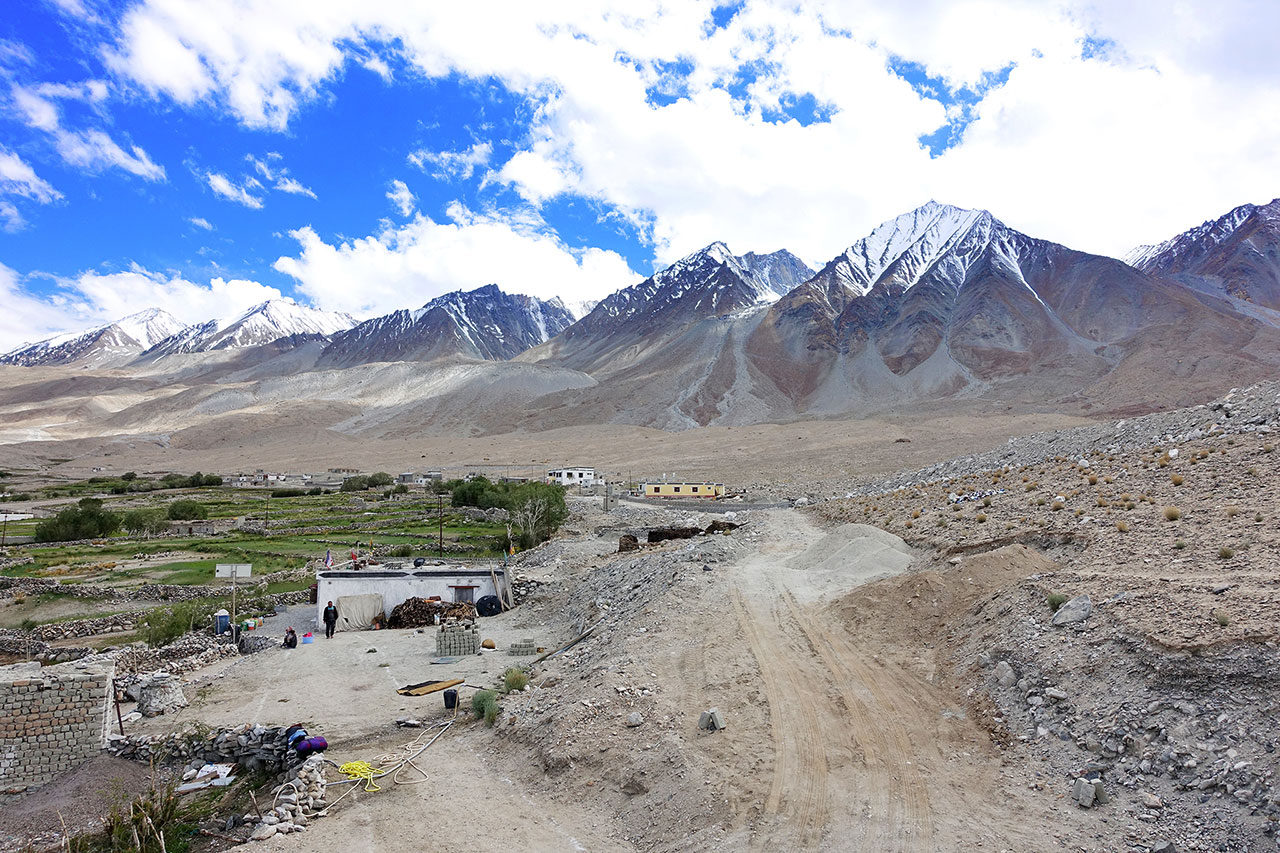 Maan Village