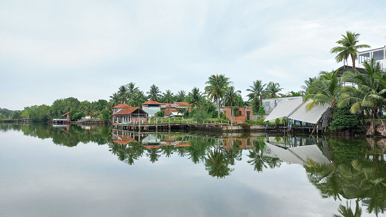 Eco Lagoon Resort