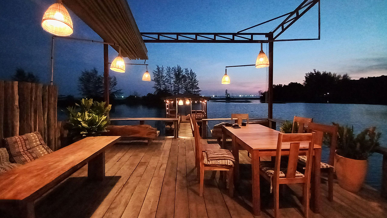 Eco Lagoon Resort