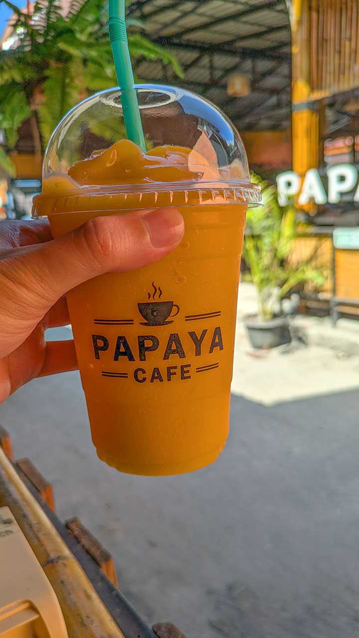 Papaya Mom Restaurant