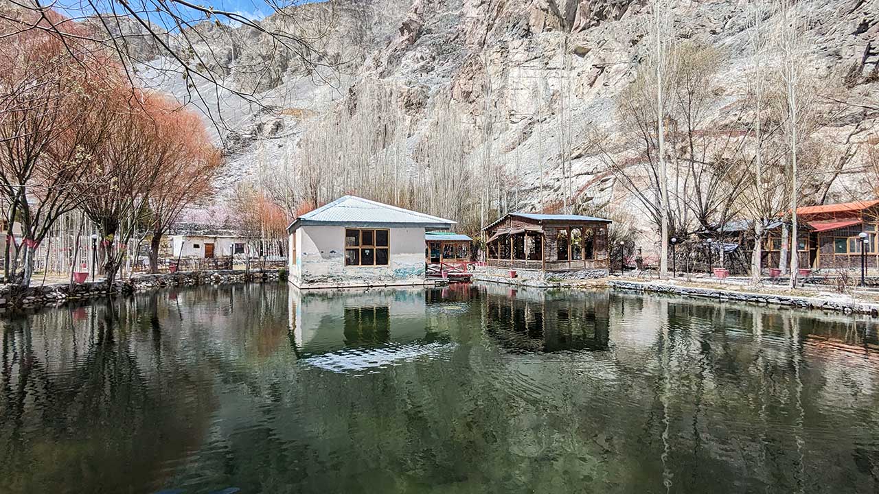 Hidden Chomik Resort & Fish Farm
