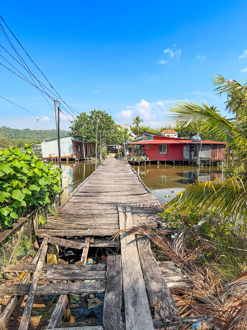Cua Can Fishing Village