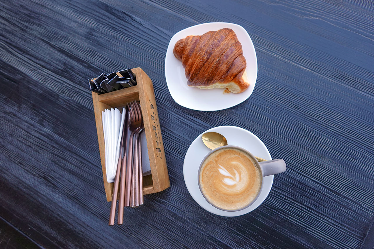 Jolly Cafe